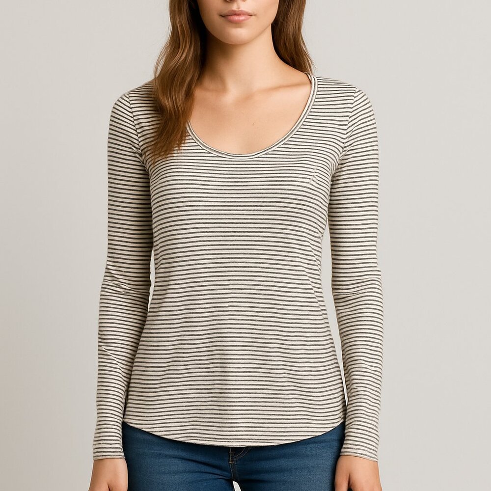 Whetherly‎ Striped Long Sleeve Scoop Neck Top
